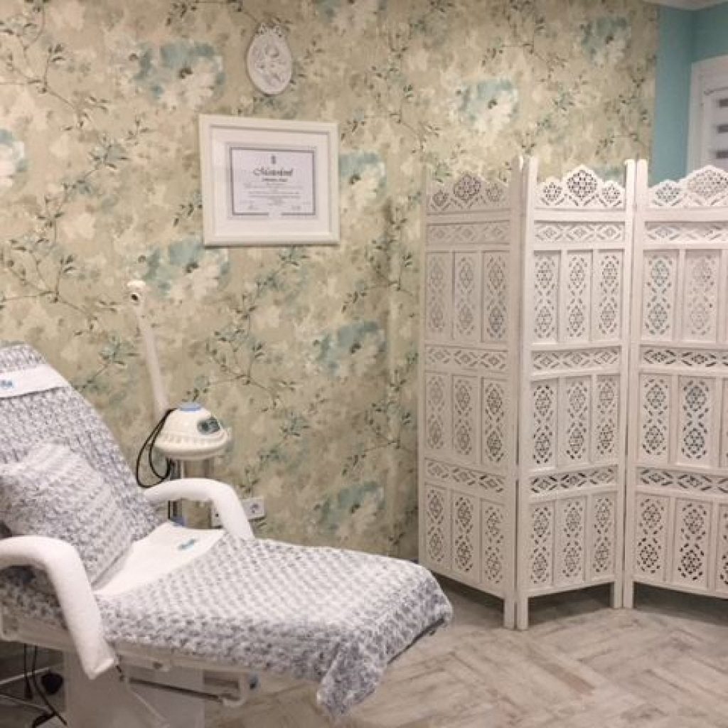 Kiemelt Referencia Kozmetika avató - Kövirózsa Kozmetika